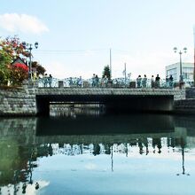 運河クルーズの船上から見る浅草橋