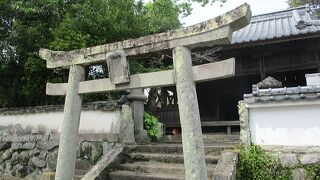 戦死者の御霊を弔うための神社。