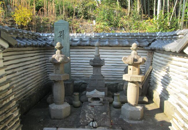 衣笠城址・横須賀散策で満昌寺に行きました