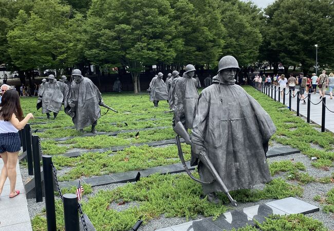 朝鮮戦争戦没者慰霊碑