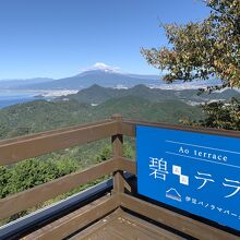 富士山、全貌が見えます。