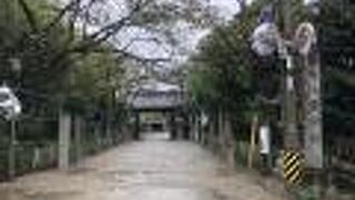 松阪駅近くにある由緒ある神社