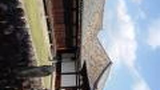 （国宝僧坊）飛鳥・奈良時代の瓦を見ることができます