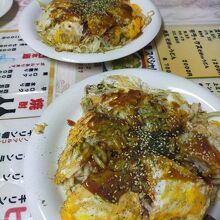 肉玉そば+うどん追加　両方楽しめるのでお勧め