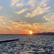 西に沈む夕日がとても綺麗