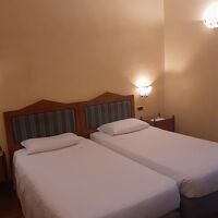 広めの部屋です。