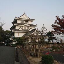 新居城 (旭城)