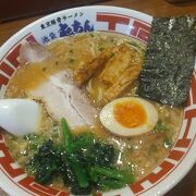 24時間営業の東京豚骨ラーメン人気店