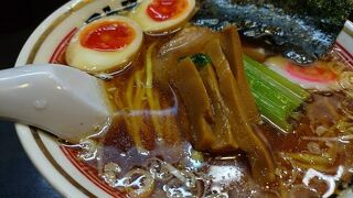 シンプルなしょうゆラーメン