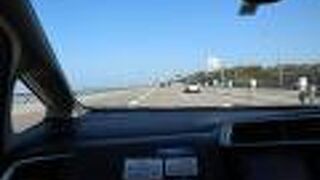 無料の自動車専用道