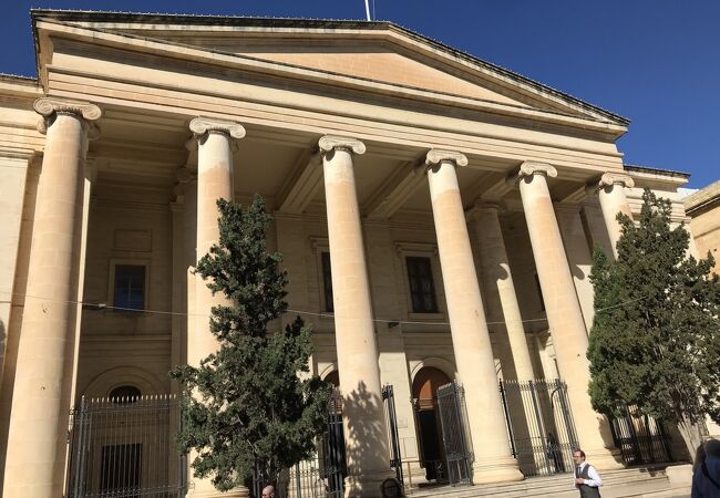 ギリシャ神殿風