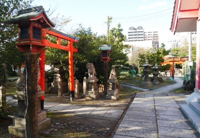 土佐稲荷神社