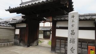 浄土宗のお寺です