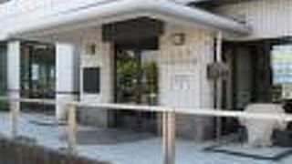 探偵小説作家・小酒井不木と川魚の郷土料理を紹介