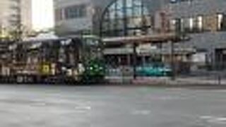 ラッピング電車は見ていて楽しい