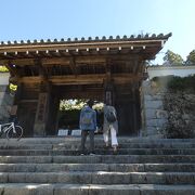 京都市左京区大原の里に建つ天台宗寺院