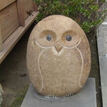 梟の置物