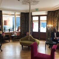 フロント前のロビー