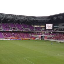 見やすくて良い席です