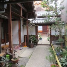 料理旅館風です