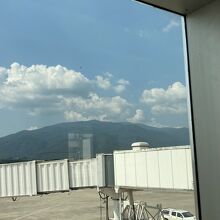 「ドイステープ山」見えますか？