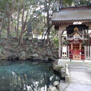 泉がある神社