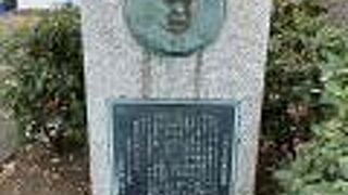 フィリピンの英雄の像