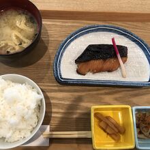 銀たらみりん定食