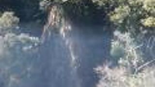 東照宮の周りは深い谷になっているのに、なぜここに東照宮がと思っていましたが、理由がわかりました