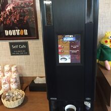 1Fにあるコーヒーのドリンクサービス、ドトールコーヒー