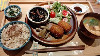 セレンテーブル