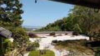 意外な穴場、石庭が見事