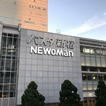 NEWoMan新宿