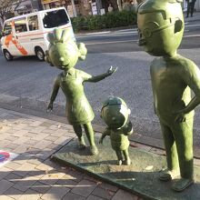 サザエさんがお出迎え