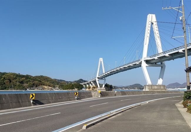 弓削大橋記念公園