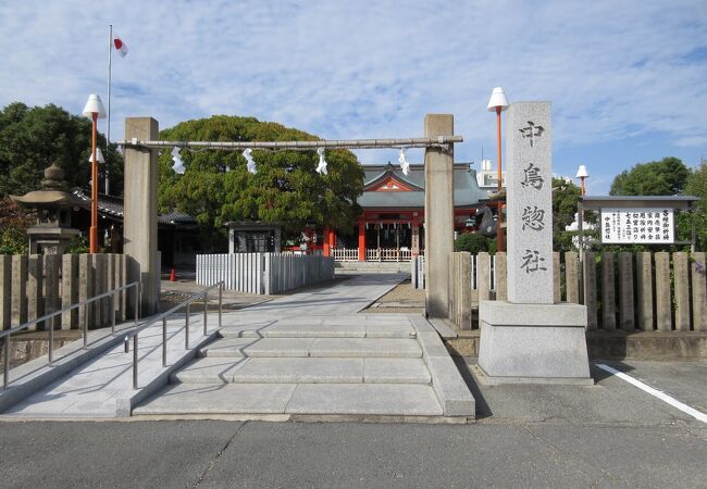 鳥居が独特