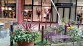 Lake Town Outlet Halloween