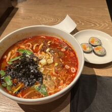 吾照里のユッケジャンうどん