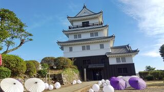 リニューアルしたばかりの平戸城