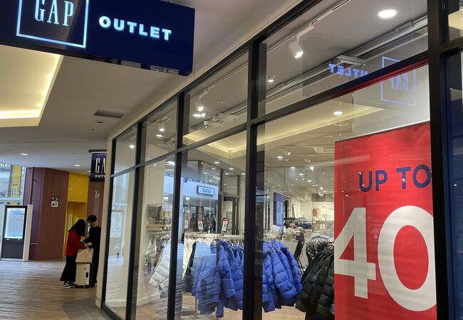 Gap Outlet (三井アウトレットパーク幕張)