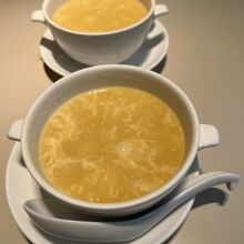 牡丹園のコーンスープ