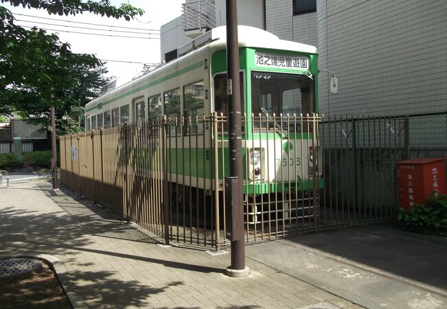 街中の小さな公園