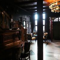 ロビーにはピアノが置いてあります