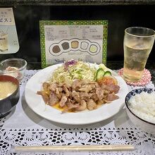 生姜焼き！定食