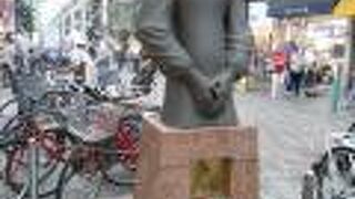 赤羽の大きな商店街