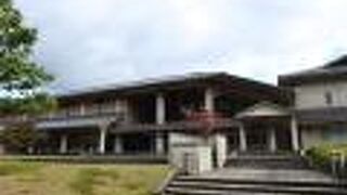 南砺市立福光美術館