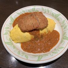 ロースカツカレー1480円  +250円で大盛りにできます
