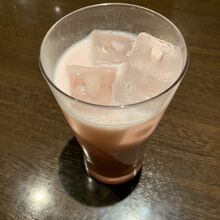 ストロベリーラッシー お食事セットで190円