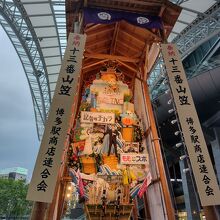 博多駅に飾られてた飾り山。これを見ると夏が来た！って思います