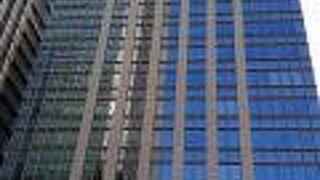 東京駅八重洲側駅前の２棟のオフィスビル